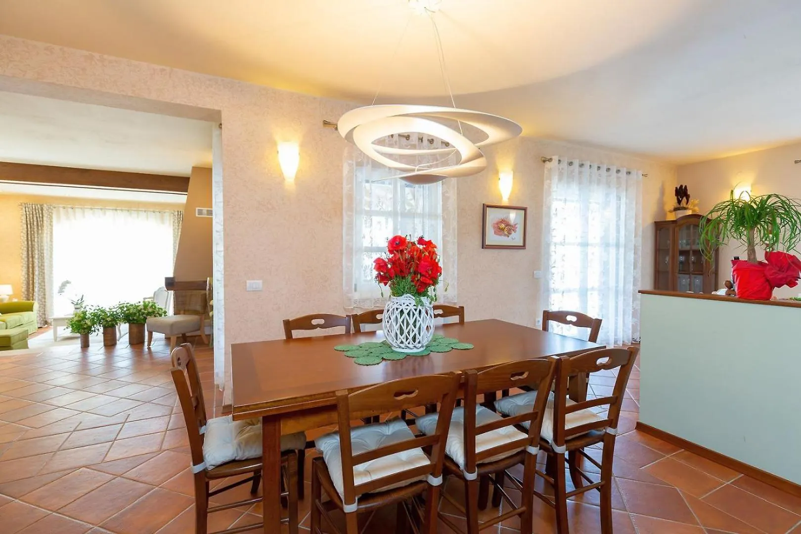 Beautiful Villa Salvea With Pool In Porec Montižana