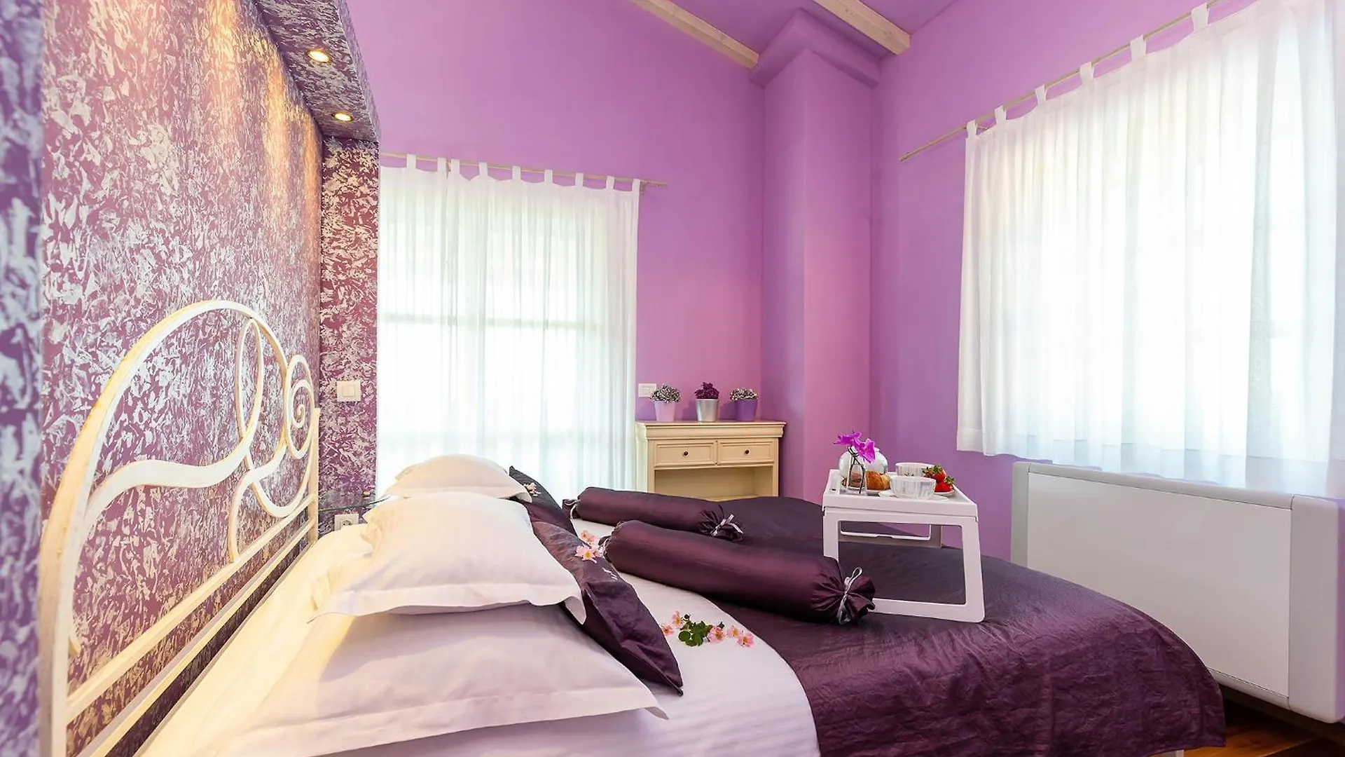 Beautiful Villa Salvea With Pool In Porec Montižana Croatie